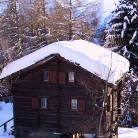 Alpstuga Huette/ Mazot Ein Umgebauter Alter Kornspeicher